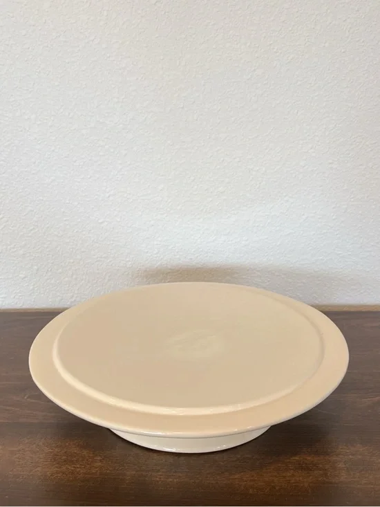 Vintage Ceramic Strawberry Shortcake  Centerpiece/Cake Stand - Picture 8 of 8